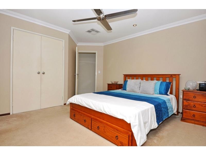 70 Royal Melbourne Avenue, Connolly WA 6027