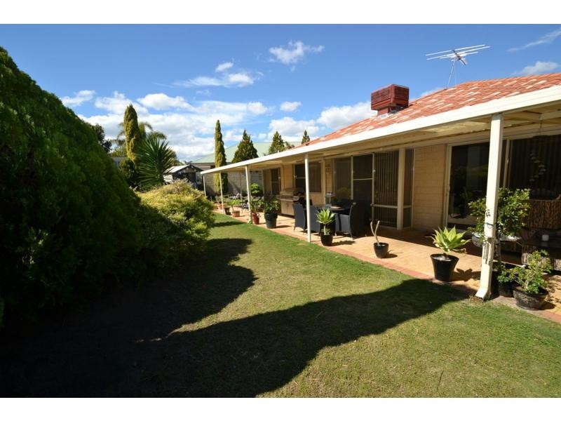 76 Limetree Circuit, Mindarie WA 6030