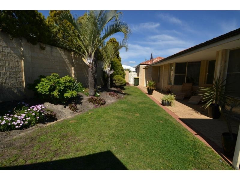 76 Limetree Circuit, Mindarie WA 6030