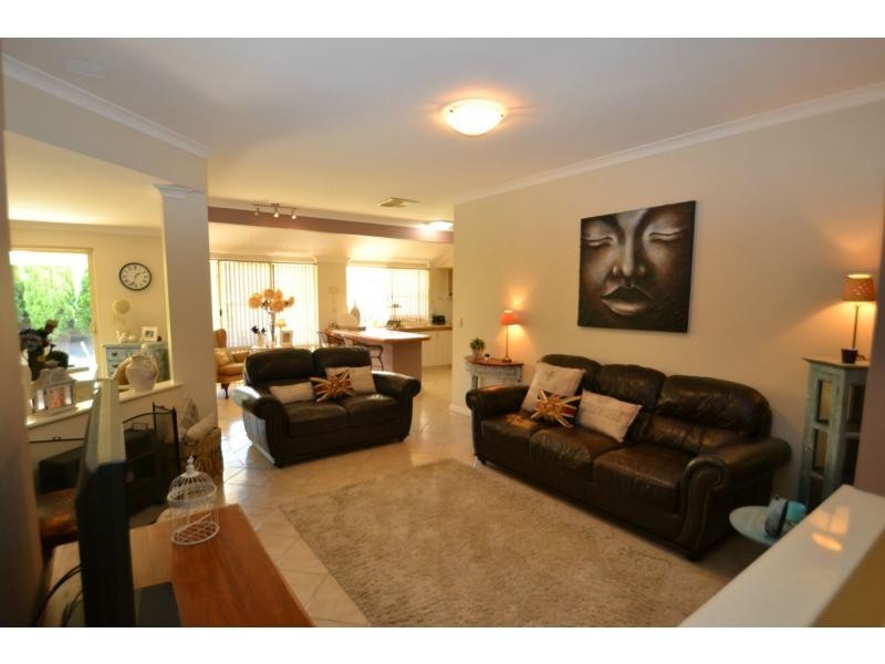 76 Limetree Circuit, Mindarie WA 6030