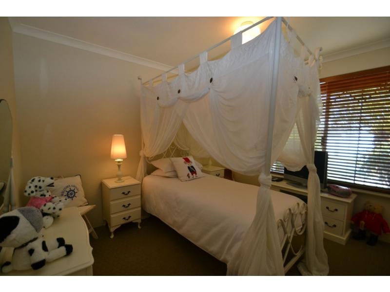 76 Limetree Circuit, Mindarie WA 6030