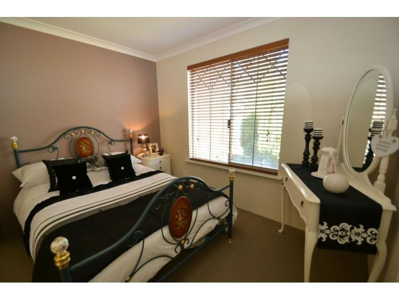 76 Limetree Circuit, Mindarie WA 6030