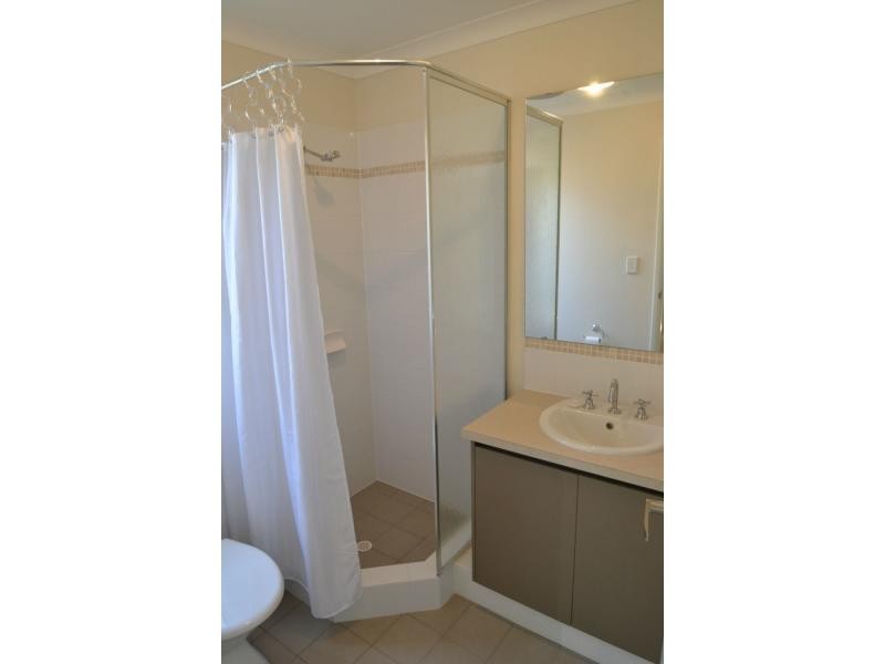 4 Finke Bend, Yanchep WA 6035