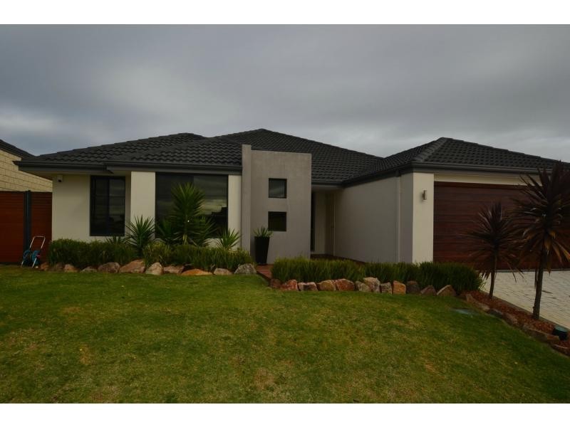 80 Da Vinci Drive, Tapping WA 6065