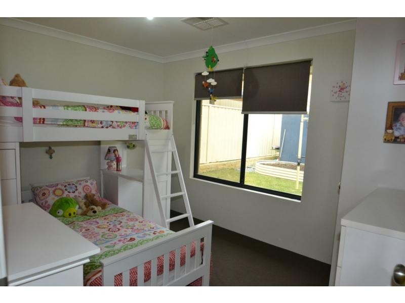 80 Da Vinci Drive, Tapping WA 6065