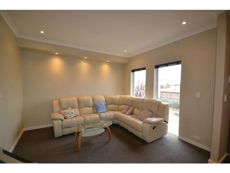 9 Rathkeale Boulevard, Ridgewood WA 6030