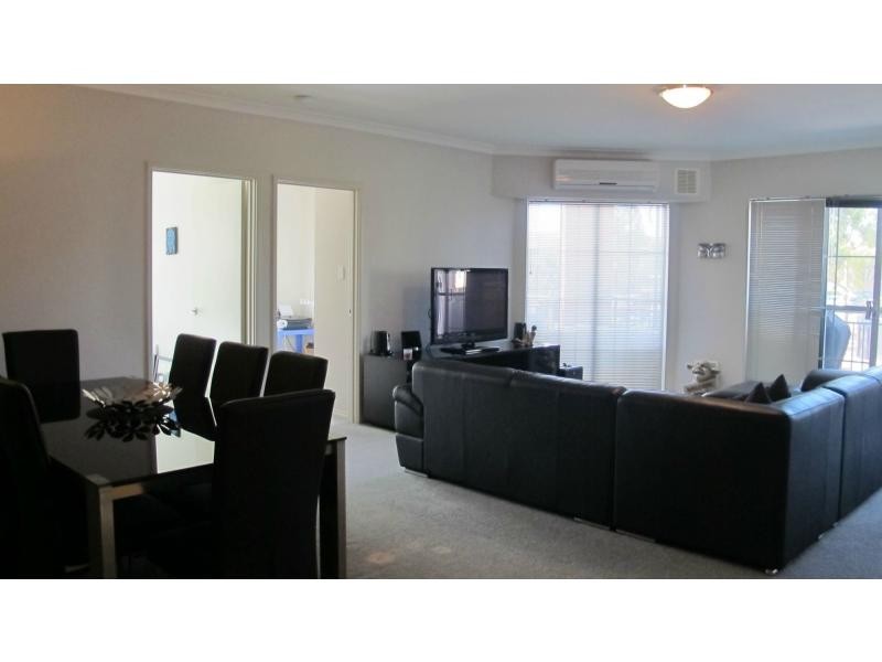 10/165 Grand Boulevard, Joondalup WA 6027