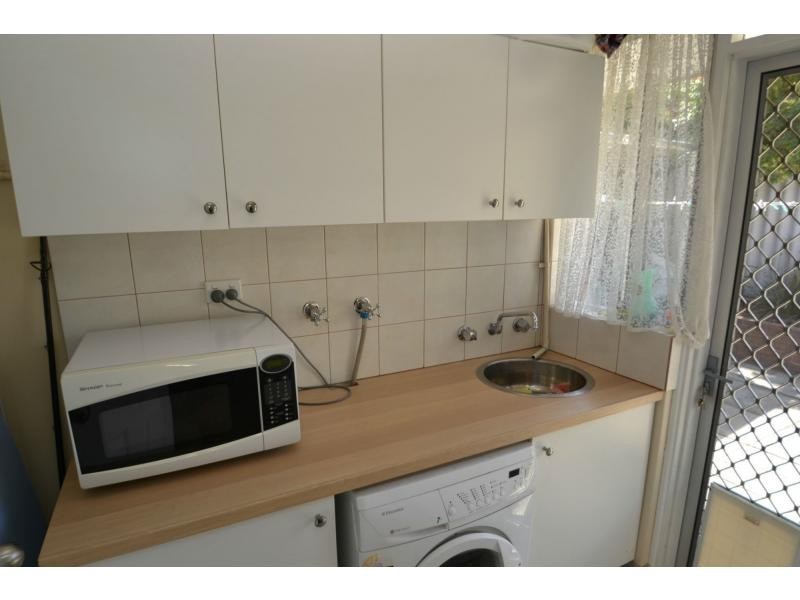 4/108 Flinders Street, Yokine WA 6060