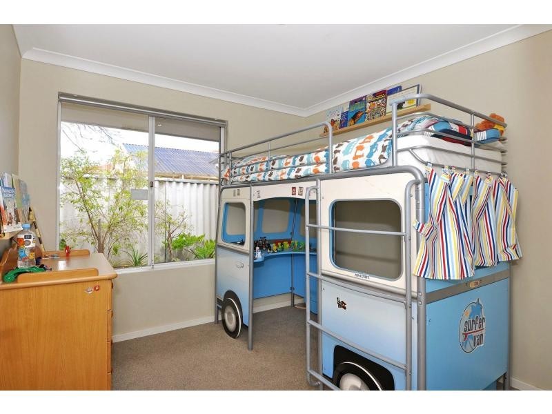 24 Oakapple Drive, Duncraig WA 6023
