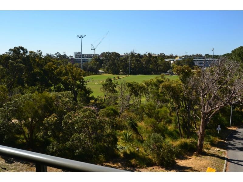 62/2 Molloy Promenade, Joondalup WA 6027
