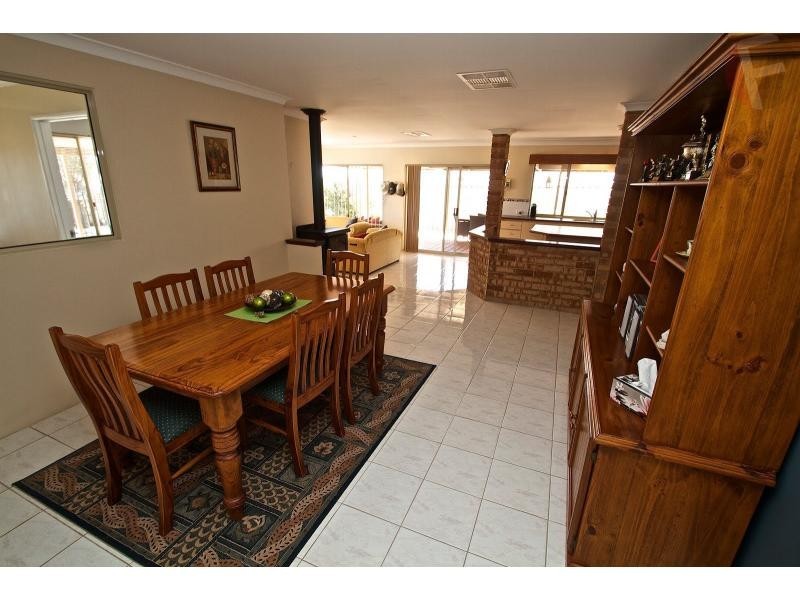 60 Windermere Circle, Joondalup WA 6027