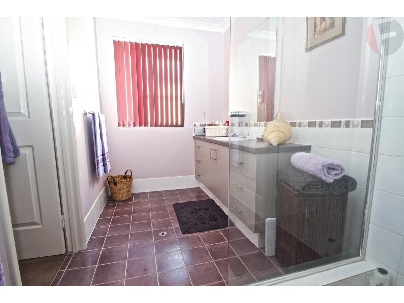 15 Nobel View, Tapping WA 6065