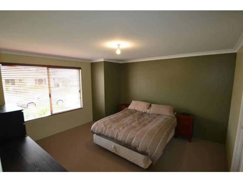 15 Hacienda Drive, Clarkson WA 6030