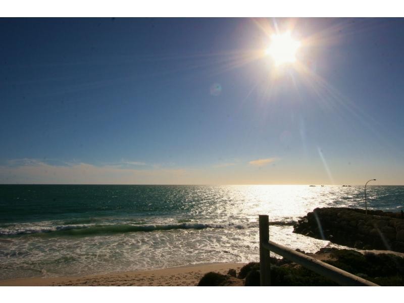 3 Abalone Place, Burns Beach WA 6028