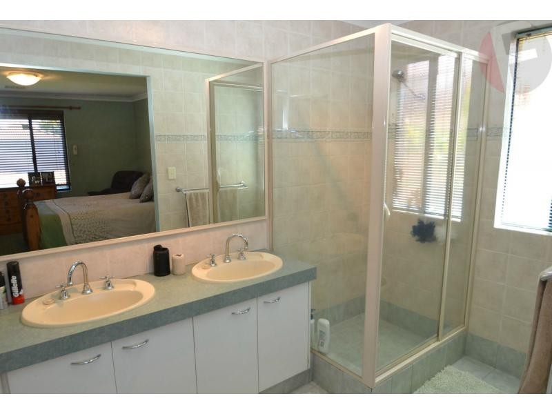 6 Oldbury Way, Tapping WA 6065