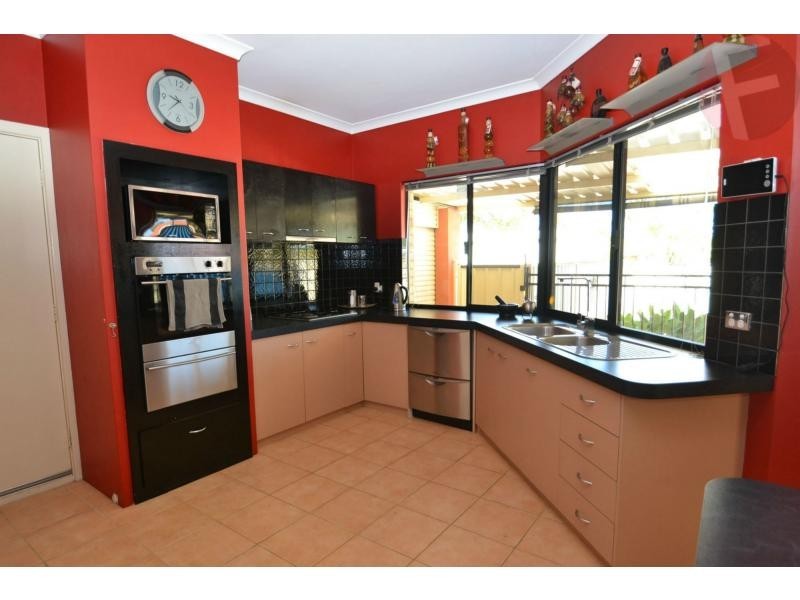 6 Oldbury Way, Tapping WA 6065