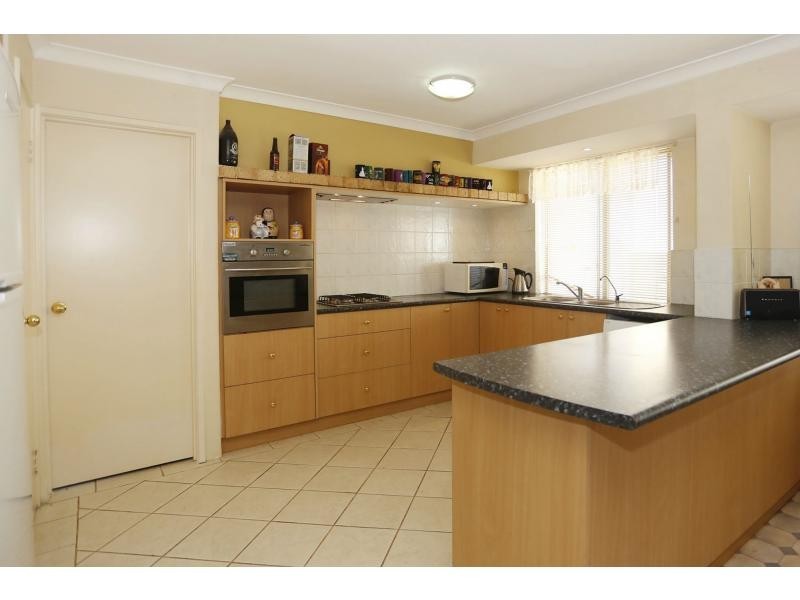 1 Chiba Retreat, Merriwa WA 6030