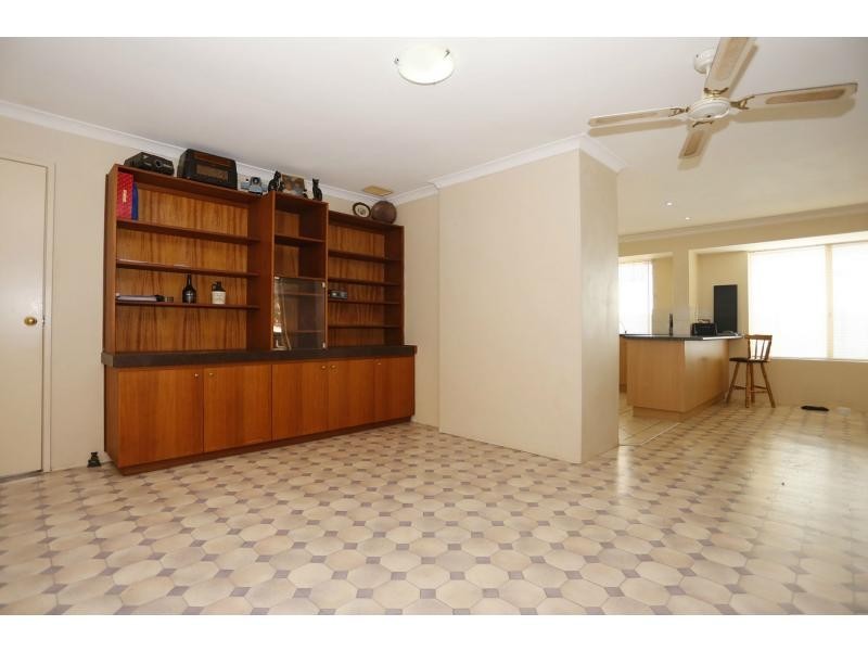 1 Chiba Retreat, Merriwa WA 6030