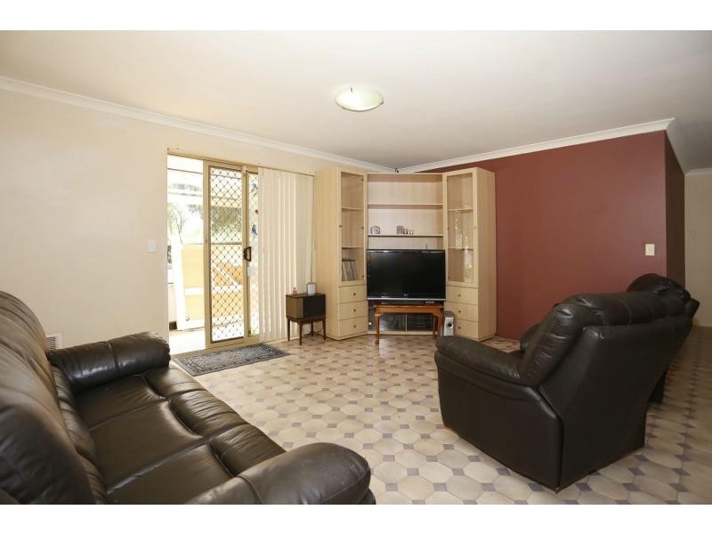 1 Chiba Retreat, Merriwa WA 6030