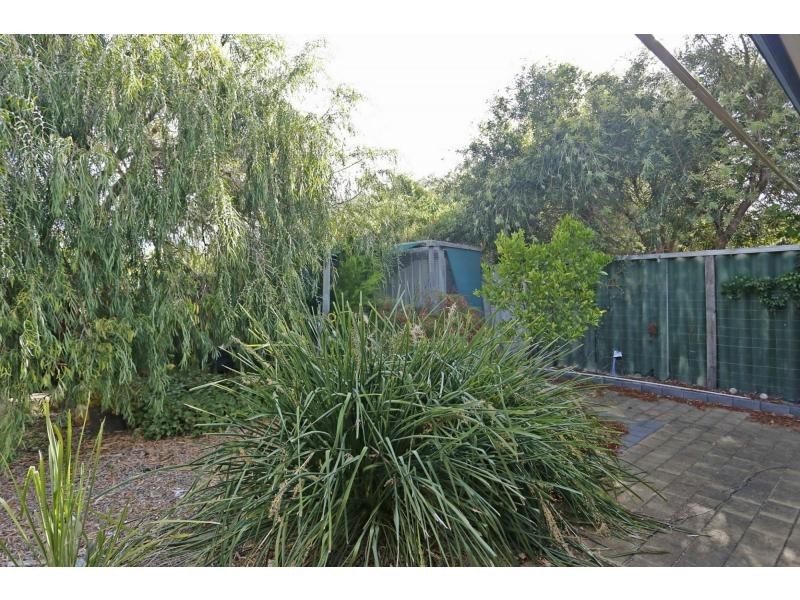 1 Chiba Retreat, Merriwa WA 6030