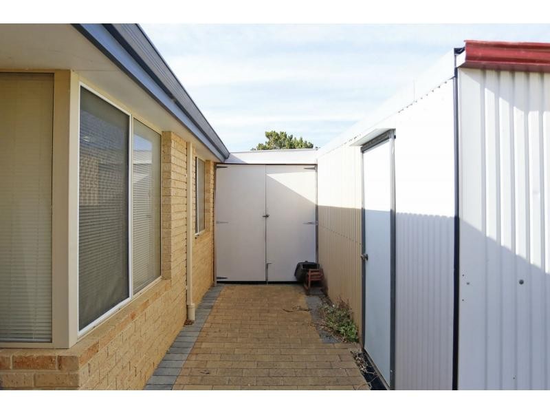 1 Chiba Retreat, Merriwa WA 6030