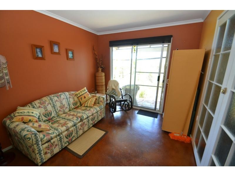 279 Tamarisk Drive, Gabbadah WA 6041