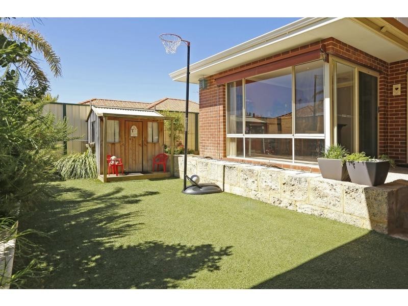 3 Renoir Lane, Currambine WA 6028