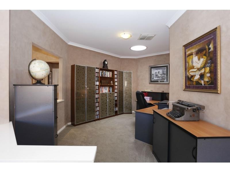 3 Renoir Lane, Currambine WA 6028