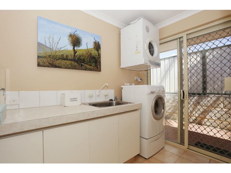 3 Renoir Lane, Currambine WA 6028