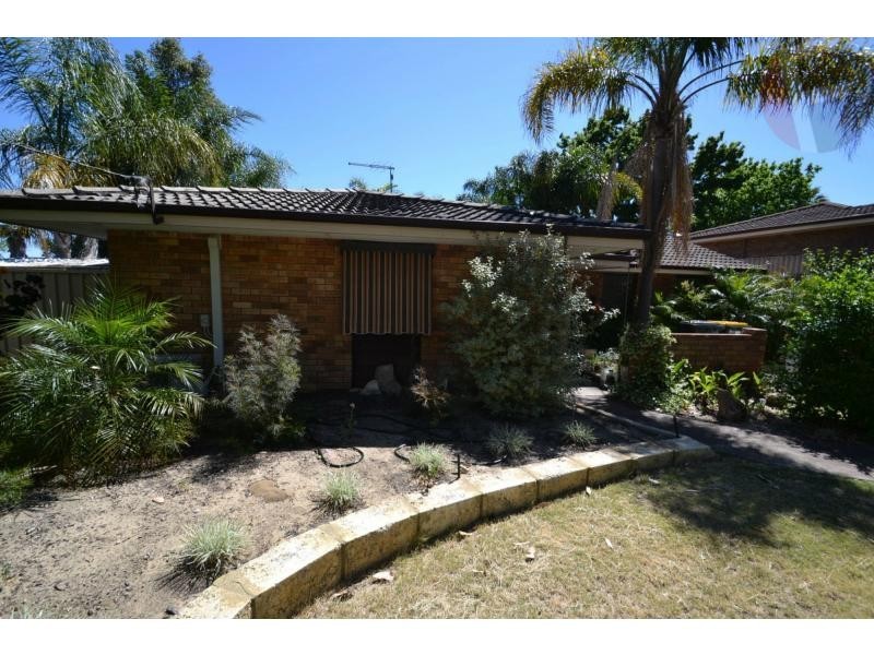 27 Frederick Street, Wanneroo WA 6065