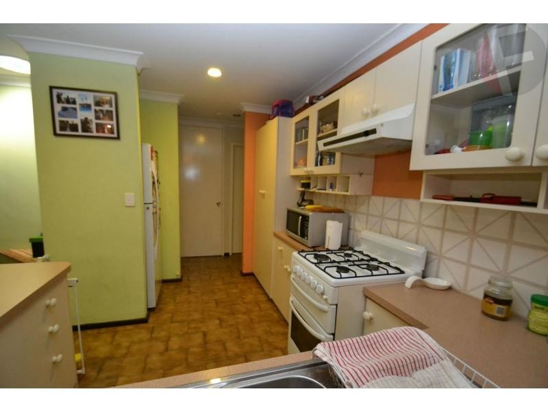 27 Frederick Street, Wanneroo WA 6065