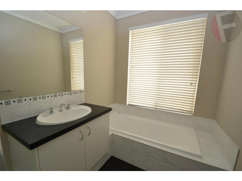 81 Celebration Boulevard, Clarkson WA 6030