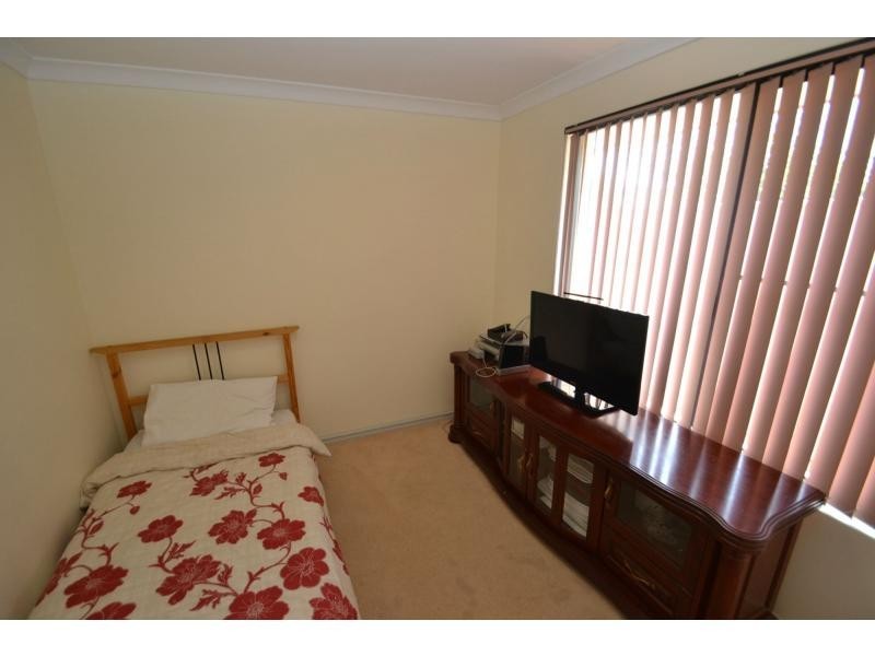 11 Aviary Gardens, Rivervale WA 6103