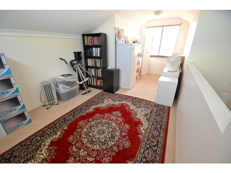 11 Aviary Gardens, Rivervale WA 6103