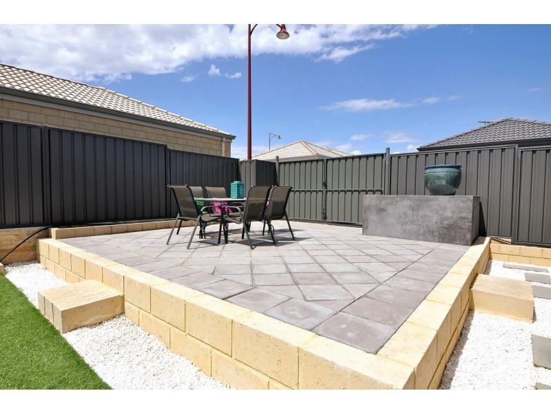 53 Kemp Street, Pearsall WA 6065