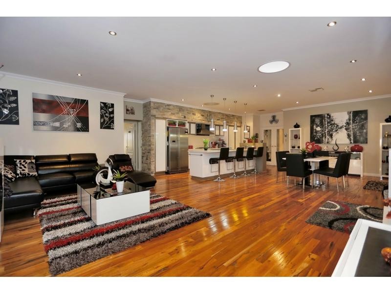 14 Trotman Crescent, Yanchep WA 6035