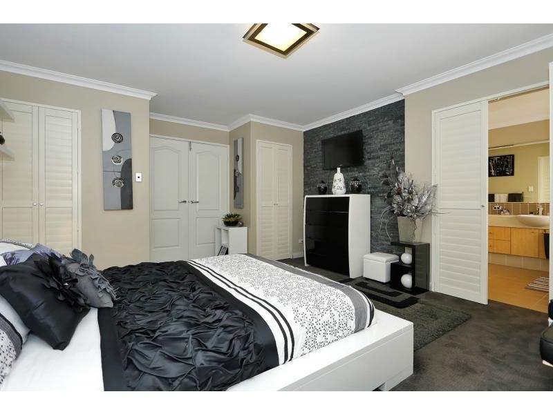 14 Trotman Crescent, Yanchep WA 6035