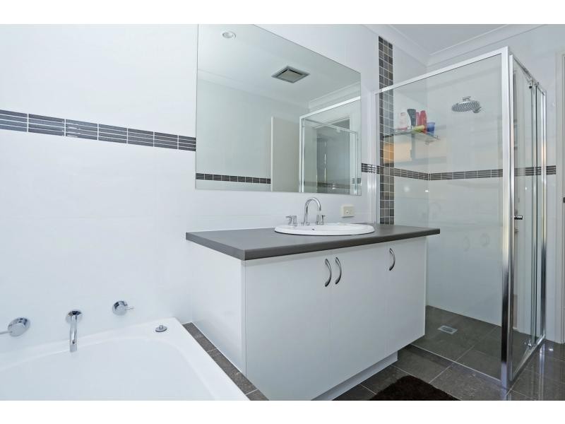 21 Rollo Court, Kinross WA 6028