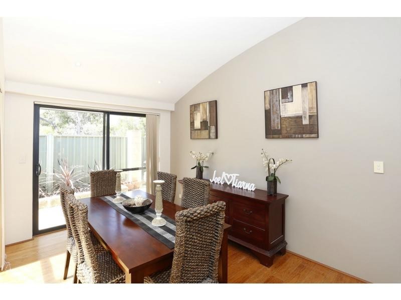 21 Rollo Court, Kinross WA 6028