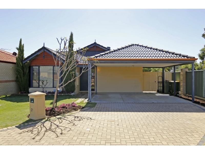 21 Rollo Court, Kinross WA 6028