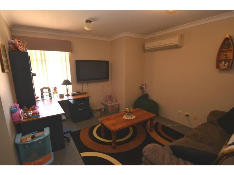 3/121 Kent Street, Rockingham WA 6168