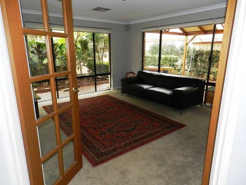 72 Paddington Avenue, Currambine WA 6028