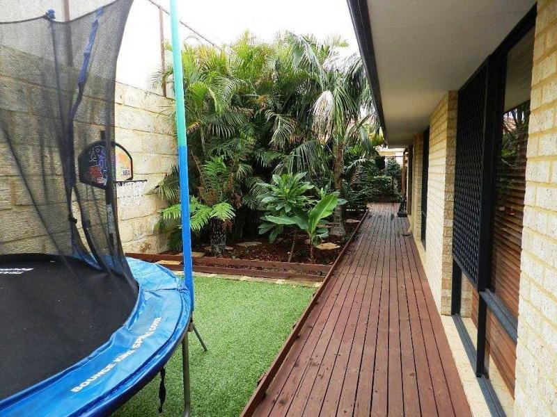 72 Paddington Avenue, Currambine WA 6028