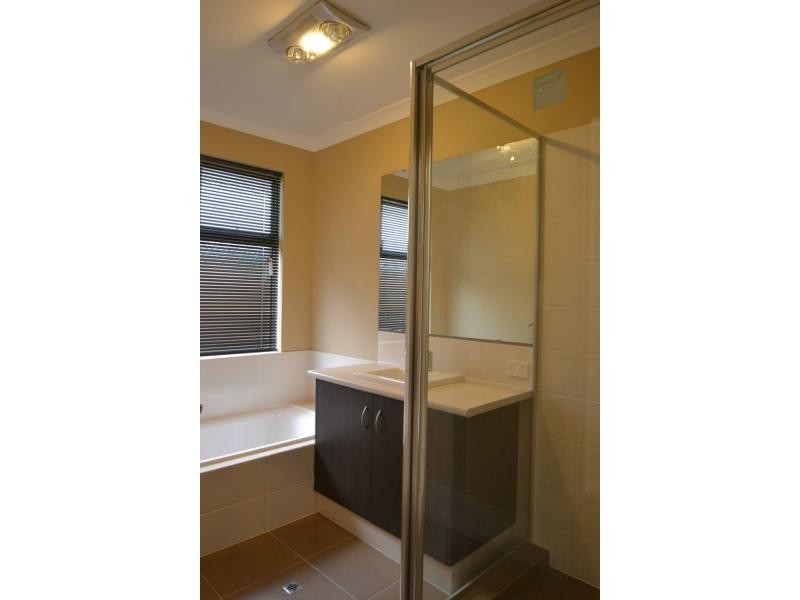 85 Spring Hill, Tapping WA 6065