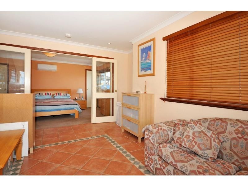 50 Vigilant Terrace, Ocean Reef WA 6027