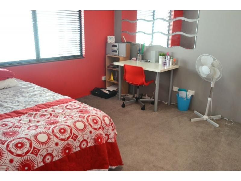 18 Edenbrooke Terrace, Clarkson WA 6030