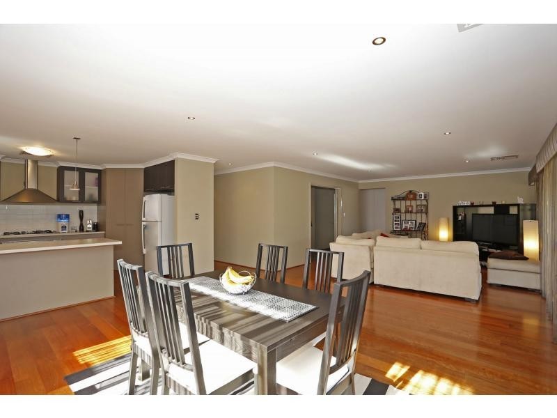 19 Jindalee Boulevard, Jindalee WA 6036