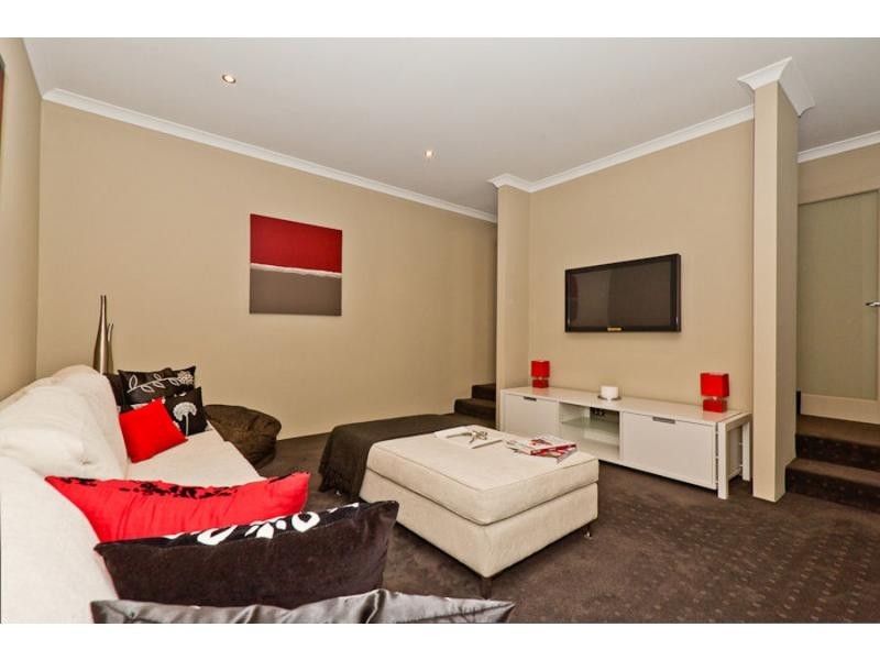19 Jindalee Boulevard, Jindalee WA 6036