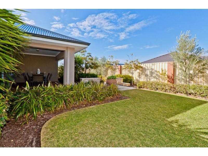 19 Jindalee Boulevard, Jindalee WA 6036