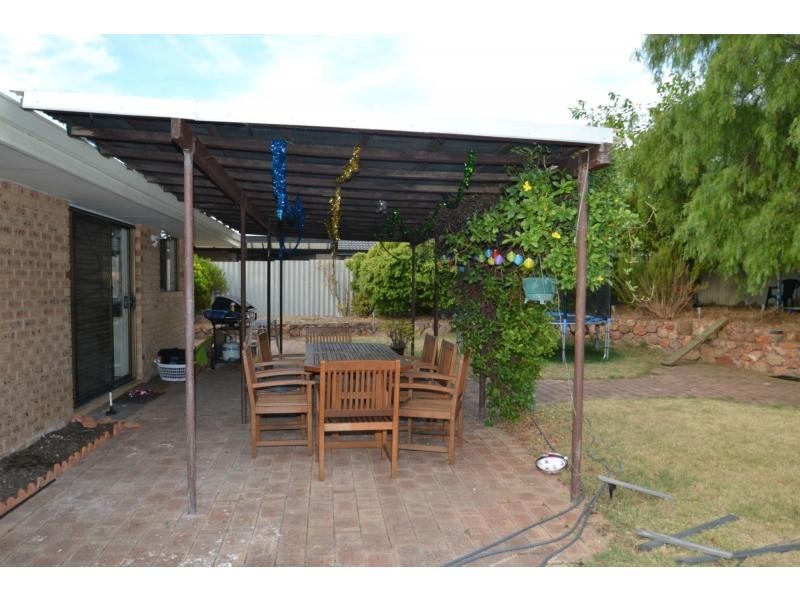 72 Chadstone Road, Craigie WA 6025